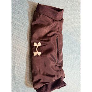 Under Armour Mens Brown Hand Warmer With Zipper Pocket & Ribbed Cuffs